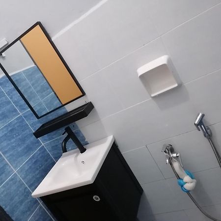 Dkamar Homestay At Desaru, Fully Aircond, Wifi, Coway, Street View 4 Min To Desaru Beach Kangkar Chemaran Dış mekan fotoğraf