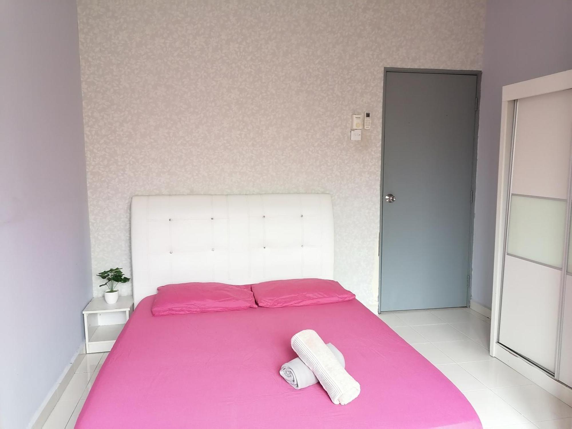 Dkamar Homestay At Desaru, Fully Aircond, Wifi, Coway, Street View 4 Min To Desaru Beach Kangkar Chemaran Dış mekan fotoğraf