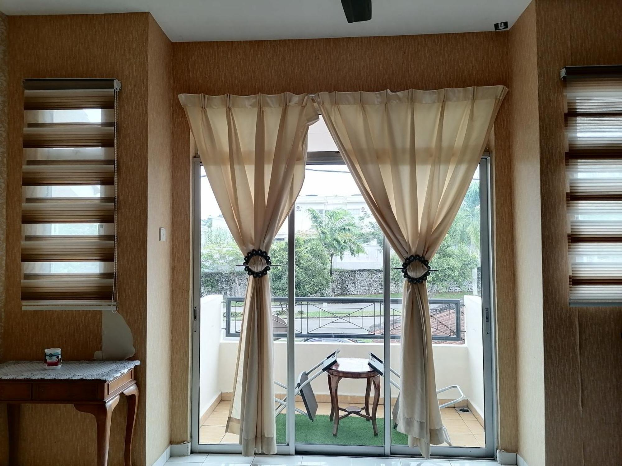 Dkamar Homestay At Desaru, Fully Aircond, Wifi, Coway, Street View 4 Min To Desaru Beach Kangkar Chemaran Dış mekan fotoğraf